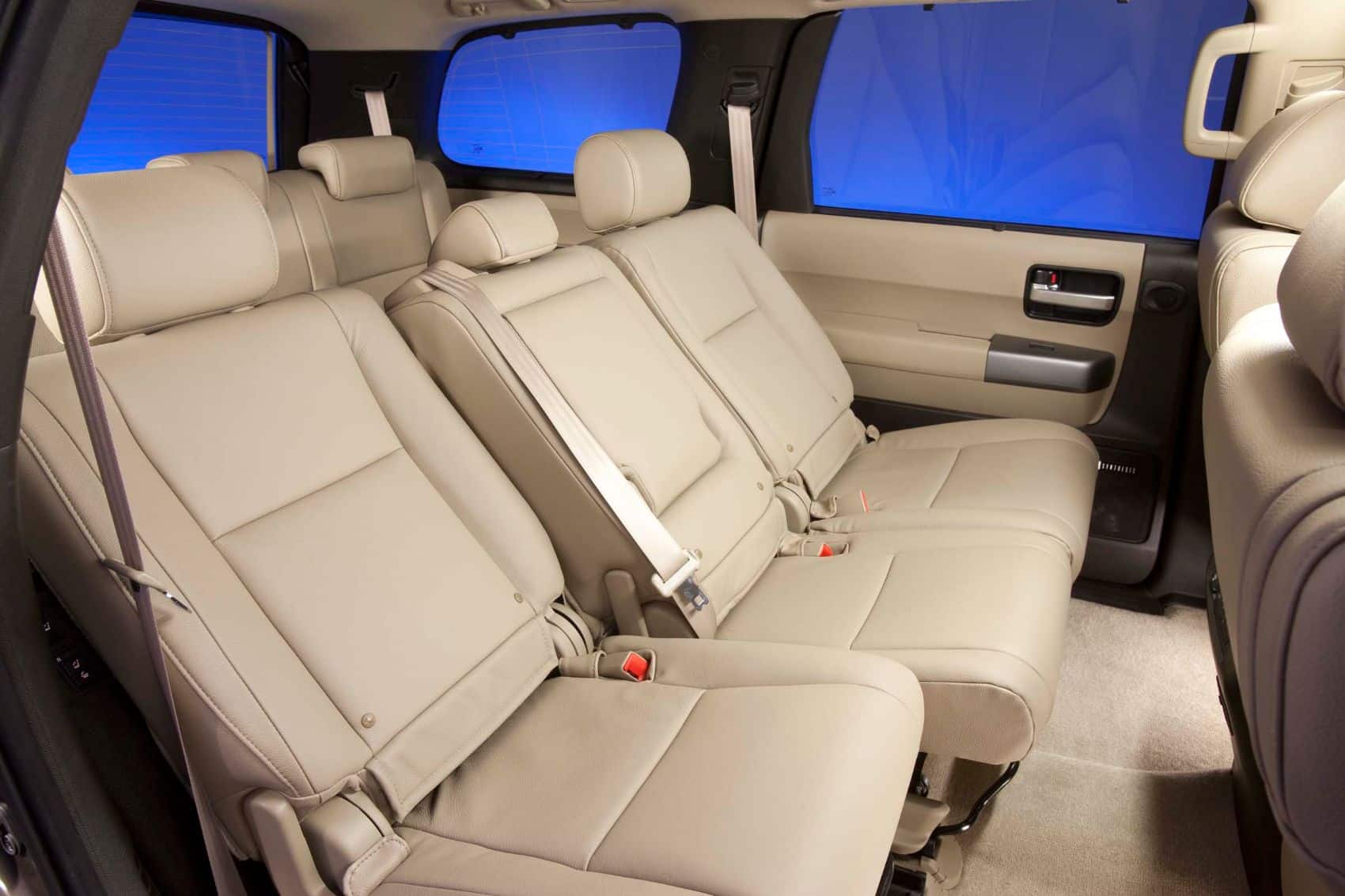 2010 Toyota Sequoia 9