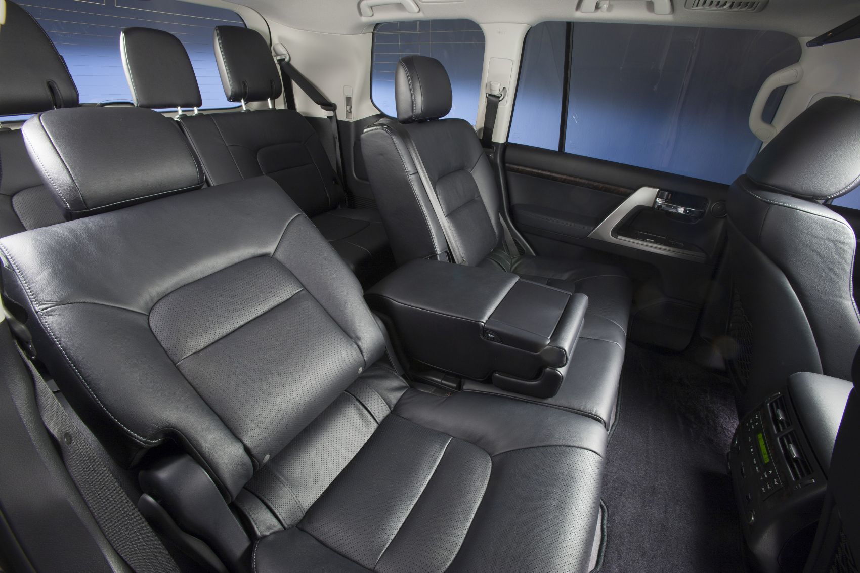 2015 Toyota Land Cruiser 4