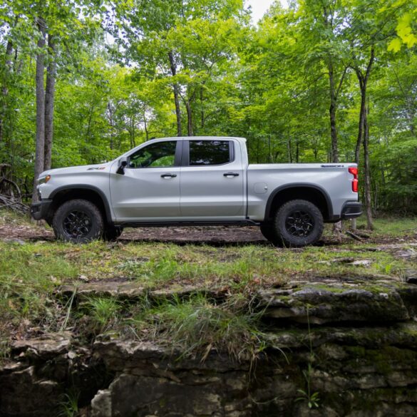 2023 Chevrolet Silverado ZR2 Bison 6